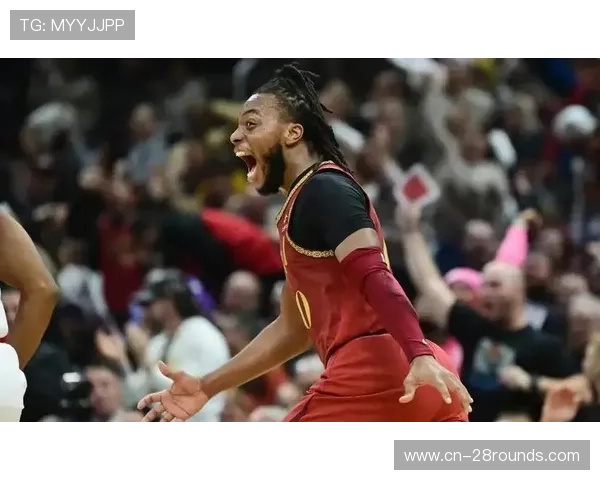 骑士加兰缺阵，米切尔独扛后场攻防压力