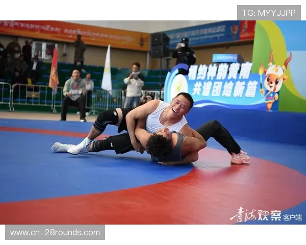 青海北嘎项目现“平跤”判罚,裁判长详解同时倒地重赛规则 青海北嘎项目现“平跤”判罚,裁判长详解同时倒地重赛规则